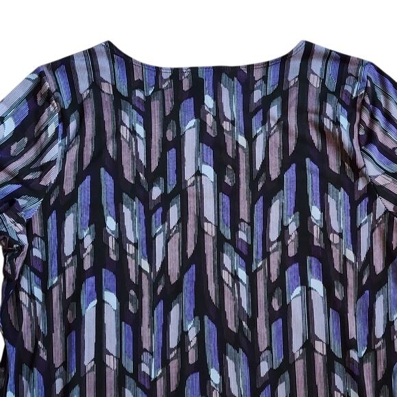 East 5th Essentials Womens Pullover Stretch Knit Tee Size L Purple Blue Top - Picture 7 of 8